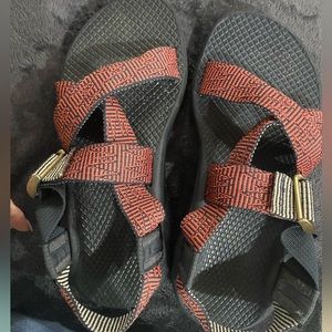 Size 6 women’s Chaco